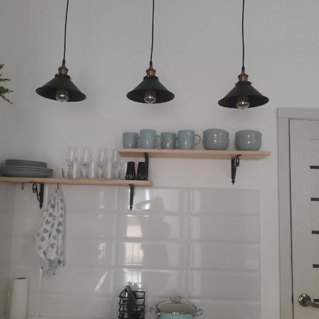 Romantic Apartment On Rynok Square With Air-Conditioning Лвив Екстериор снимка