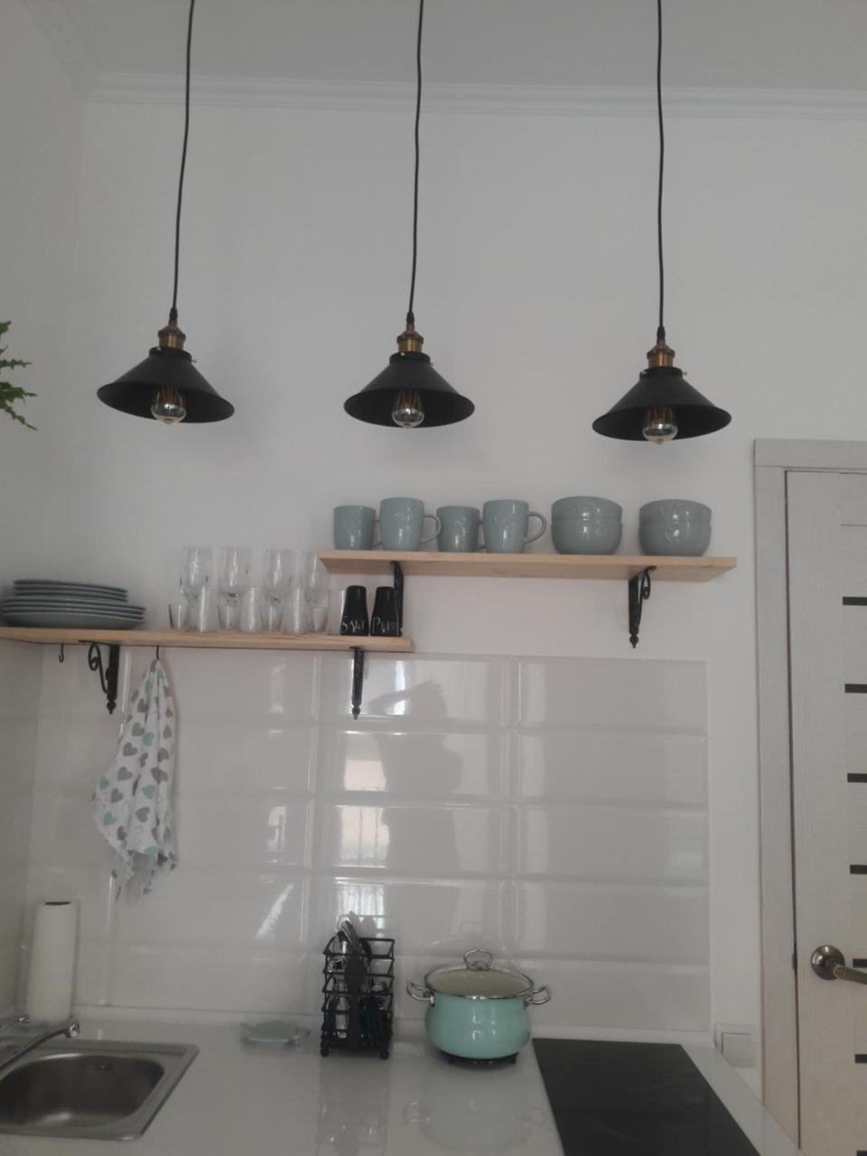 Romantic Apartment On Rynok Square With Air-Conditioning Лвив Екстериор снимка
