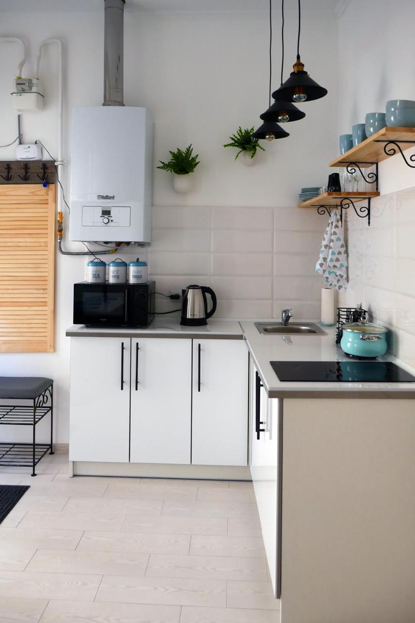 Romantic Apartment On Rynok Square With Air-Conditioning Лвив Екстериор снимка